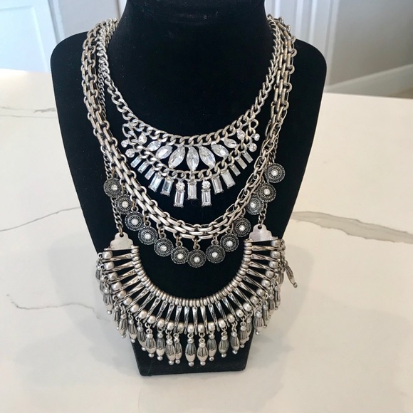Jewelry - Statement necklace Jewelry - Statement necklace